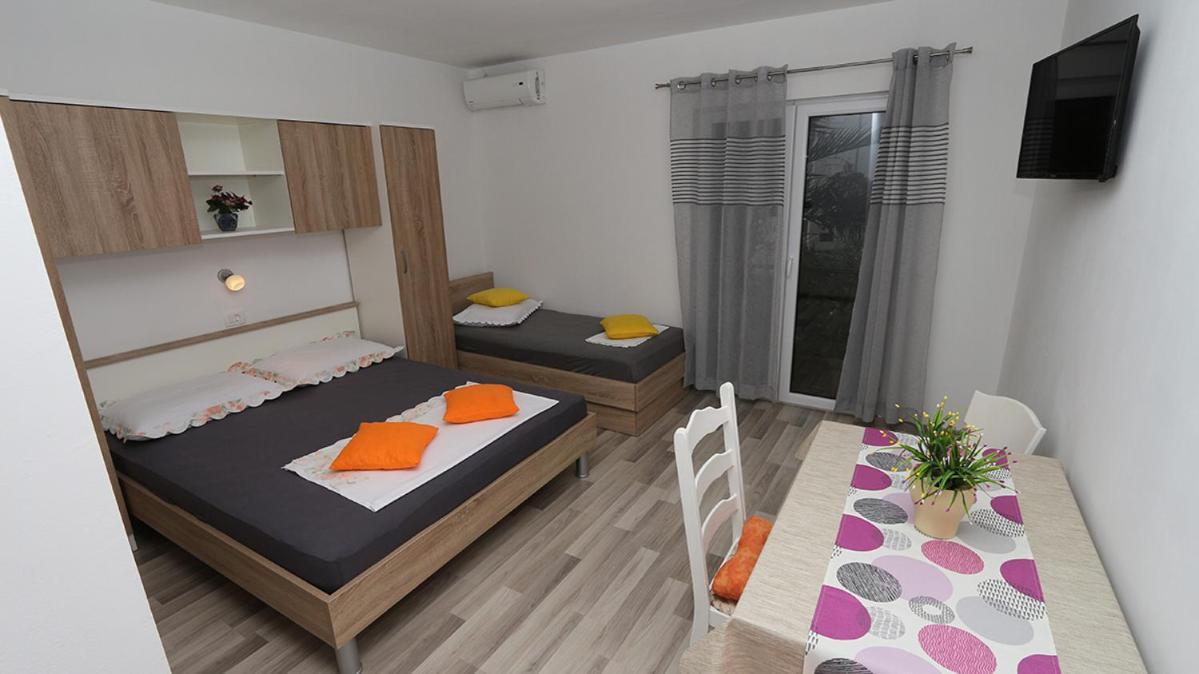 Apartman Biljana Makarska Luaran gambar